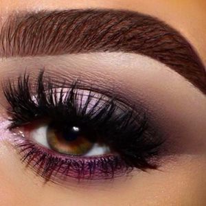 Meet your Posher, Eyelashes